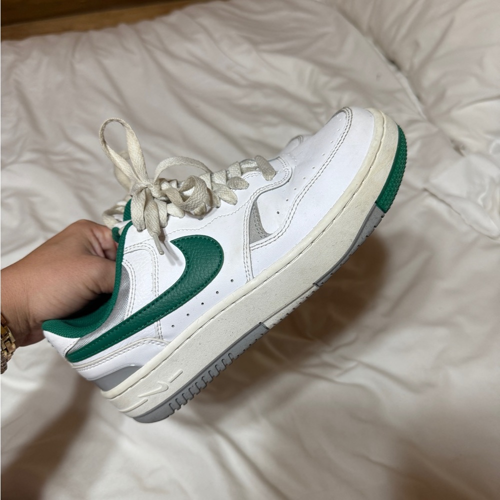 Nike White and Green Women's Sneakers